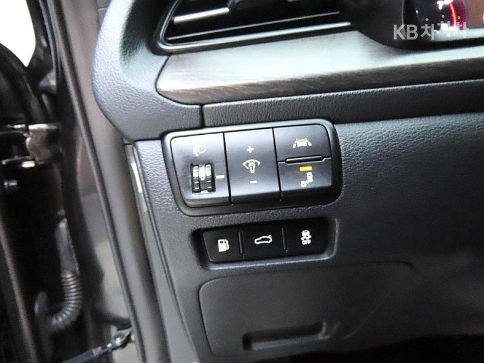 Kia K7 Premiere3.0 GDi Noblesse - 12