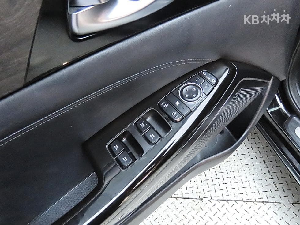 Kia K7 Premiere3.0 GDi Noblesse - 13