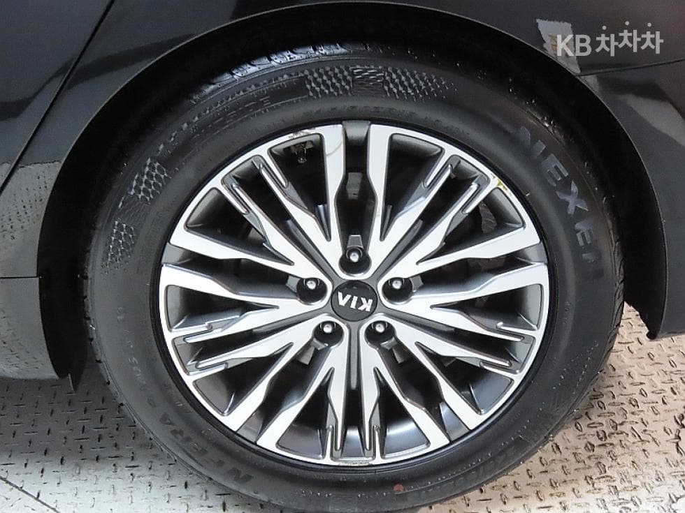Kia K7 Premiere3.0 GDi Noblesse - 20
