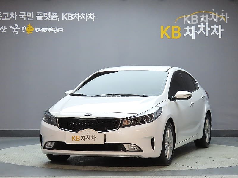 Киа The New (фейслифт) K3 Дизел 1.6 Дизел Тренди Стандартен - Image 1