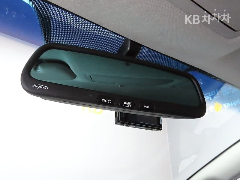 Киа The New (фейслифт) K3 Дизел1.6 Дизел Тренди Стандартен - 16