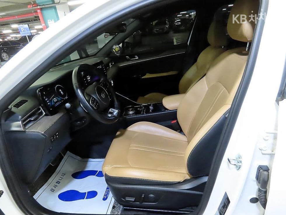 Kia K5 Hybrid 3rd Gen2.0 HEV Noblesse - 6