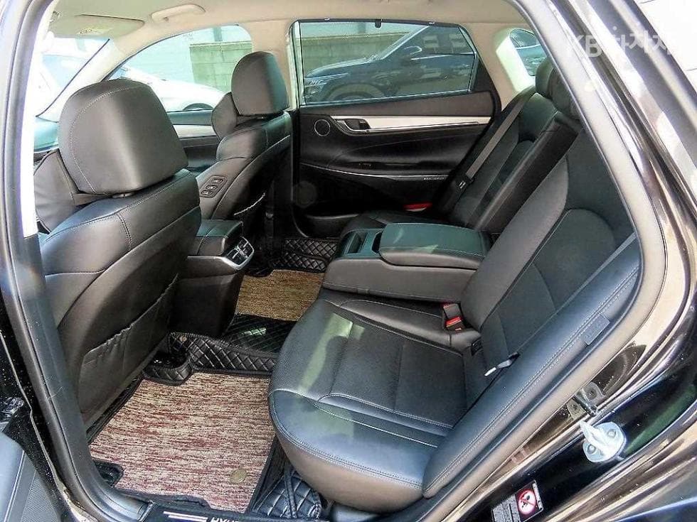 Hyundai The New (facelift) Grandeur (Azera) Hybrid2.4 Exclusive - 6