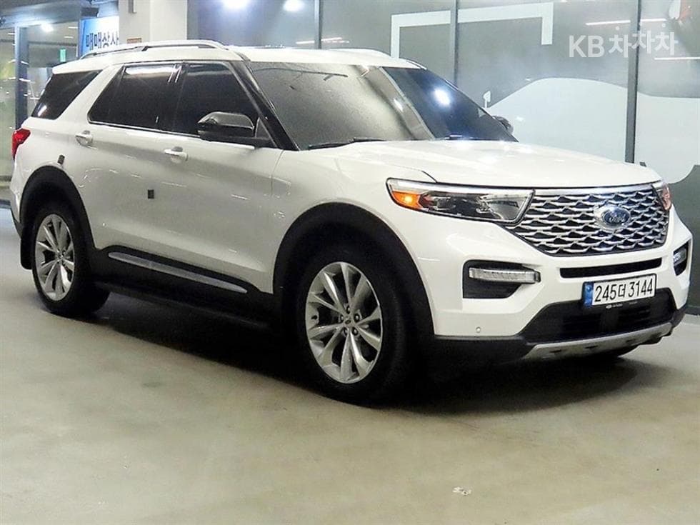 Ford Explorer(6세대) Gasoline Turbo 3.0 AWD Platinum - Image 1