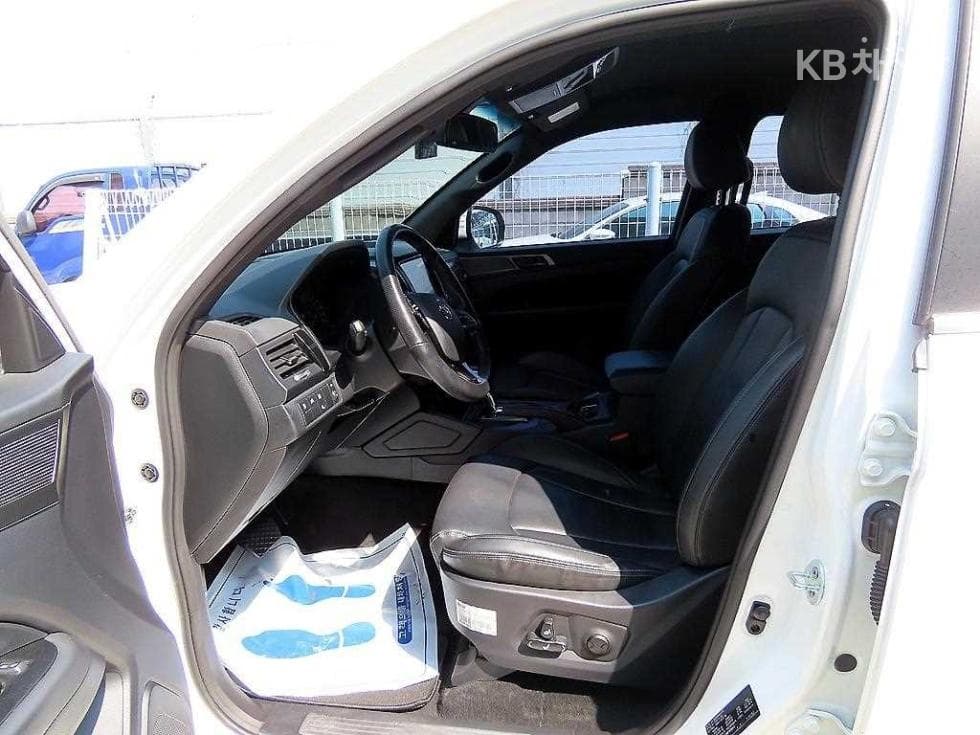 KG Mobility The New (facelift) Rexton 스포츠2.2 4WD Prestige - 5