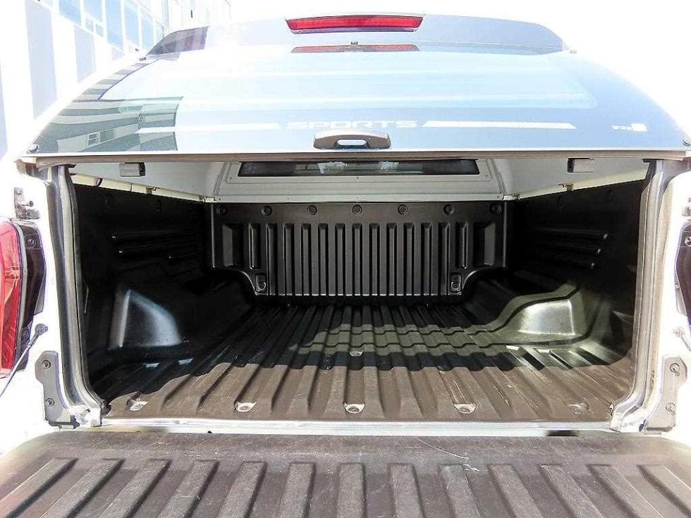 KG Mobility The New (facelift) Rexton 스포츠2.2 4WD Prestige - 18