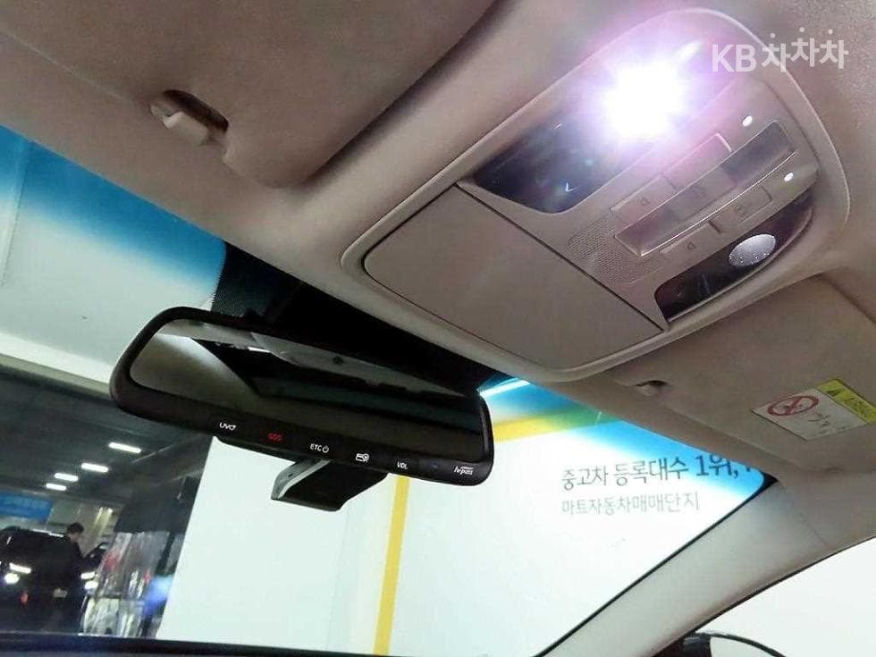 Kia K7 Premiere3.0 GDi Noblesse - 17