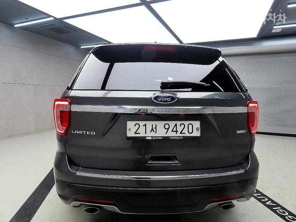 Форд Нов Експлорер2.3 EcoBoost 4x4 Limited - 3