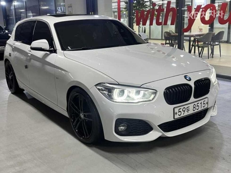 BMW New1시리즈 118d 스포츠 Standard - Image 1