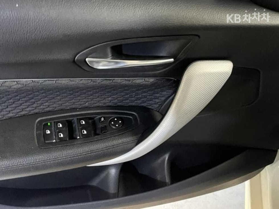 BMW New1시리즈118d 스포츠 Standard - 9