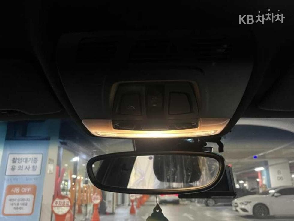 BMW New1시리즈118d 스포츠 Standard - 15