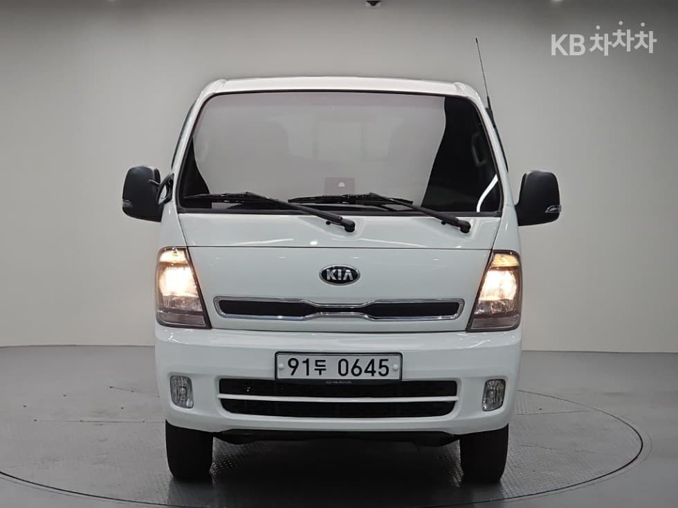Kia The New (facelift) Bongo 3 (light truck)1 Ton Double Cab 장축 4WD GL Light - 2