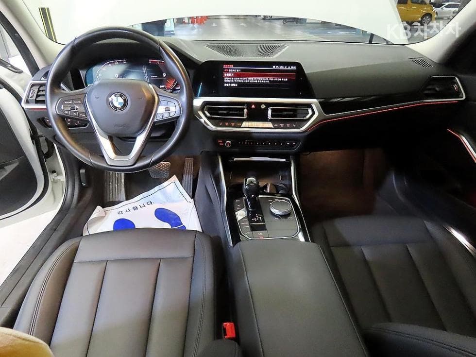 BMW 3 Series (G20)320d Standard - 10