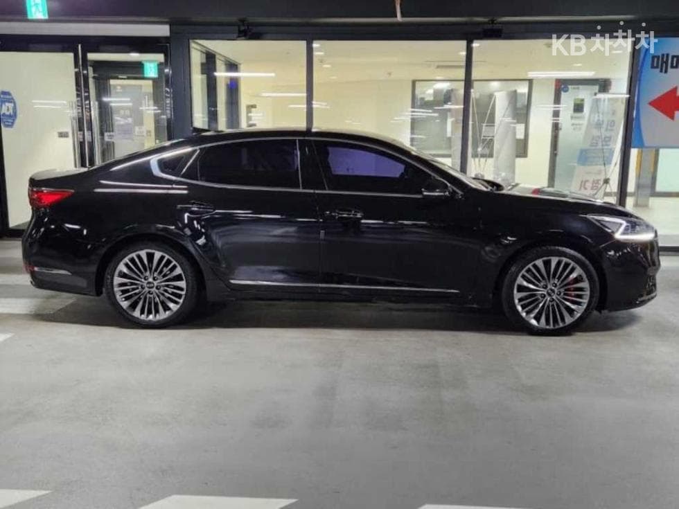 Kia All New K73.3 GDI Noblesse Special (special feature/edition) - 3