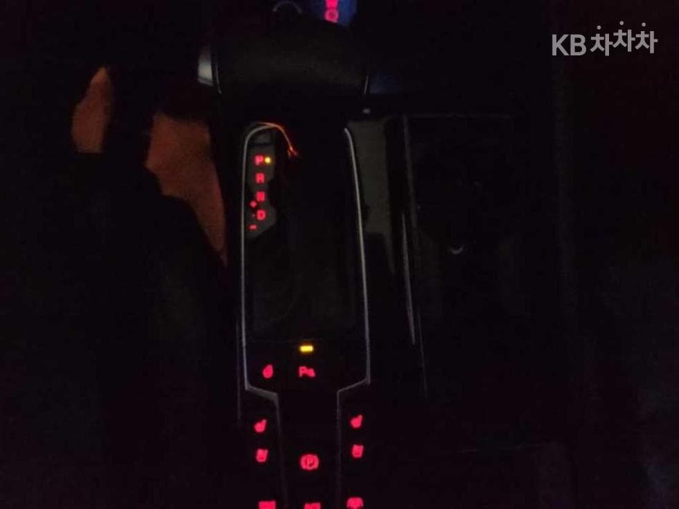 Kia All New K73.3 GDI Noblesse Special (special feature/edition) - 13