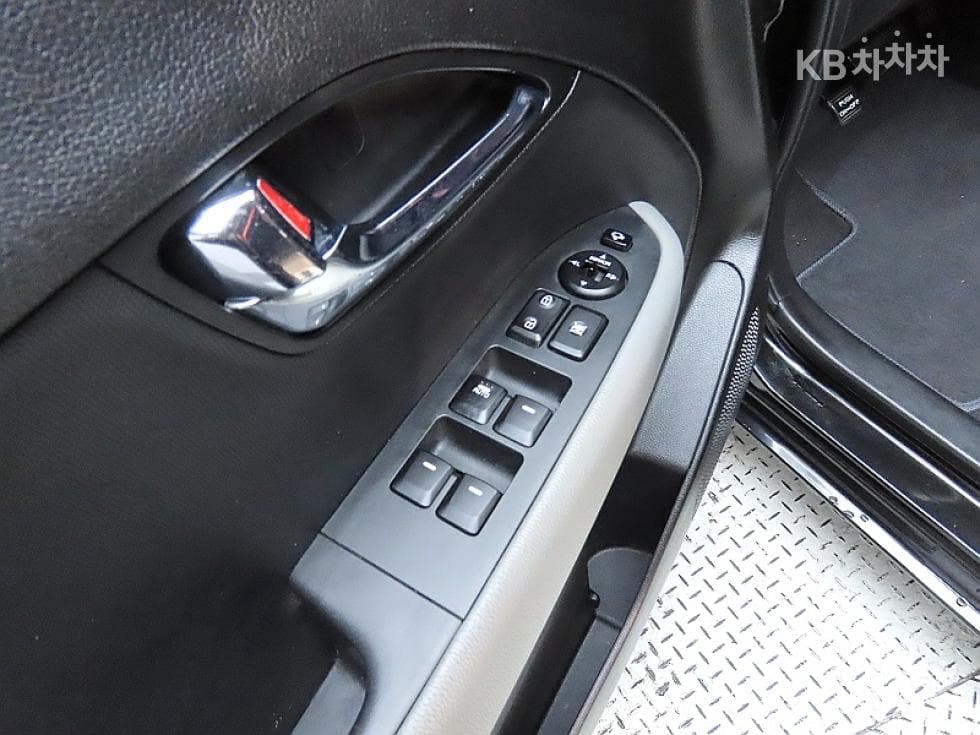 Kia The New (facelift) Ray (van)1.0 Gasoline Prestige - 14