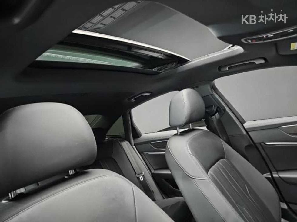 Audi A6(C8)45 TFSI Quattro Premium - 16