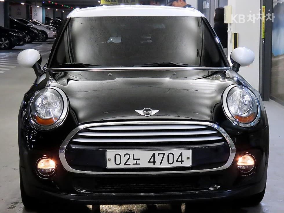 Mini Cooper 5-door1.5 Standard - 2
