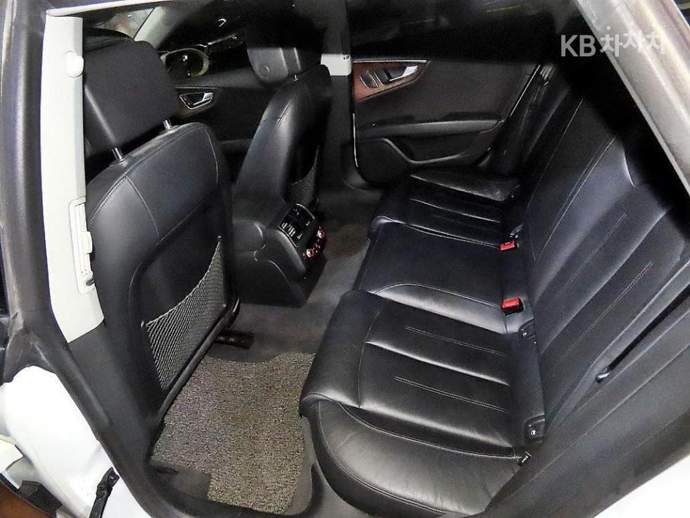 Audi A755 Turbo Diesel Injection 콰트로 4G - 7