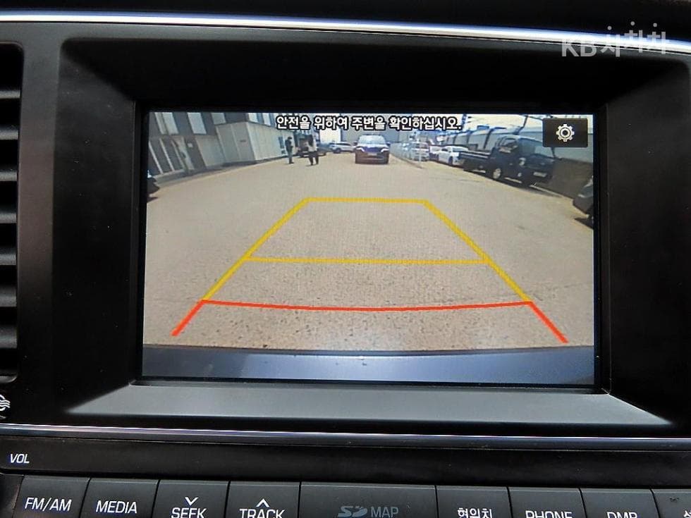 Hyundai Avante (Elantra)AD1.6 GDi Smart Special (special feature/edition) - 15