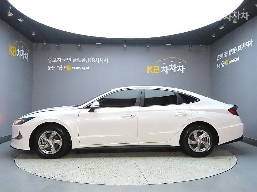 Hyundai Sonata (DN8)2.0 LPG Rental car Smart - 5