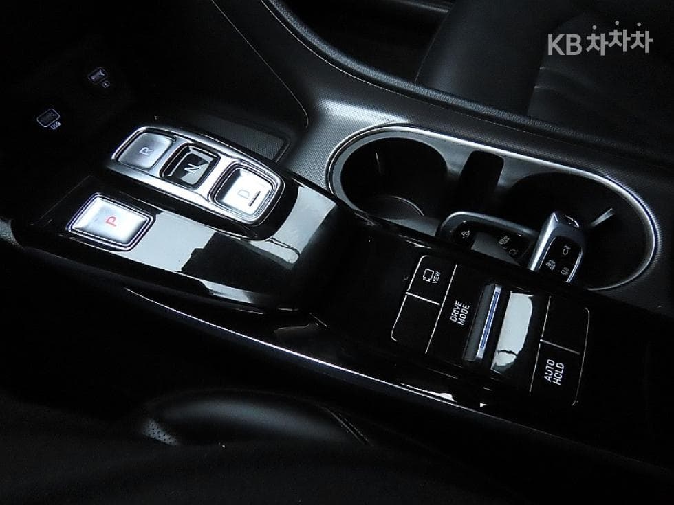 Hyundai Sonata (DN8)2.0 LPG Rental car Smart - 9