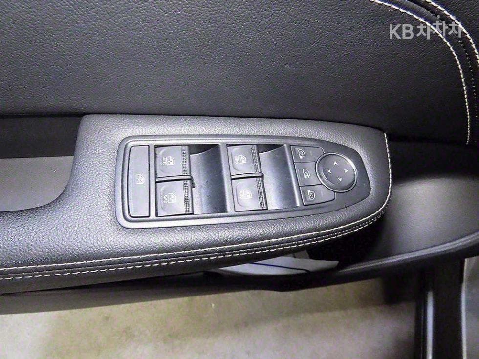 Renault Korea 아르카나 E-Tech Hybrid1.6 GTe 테크노 - 13