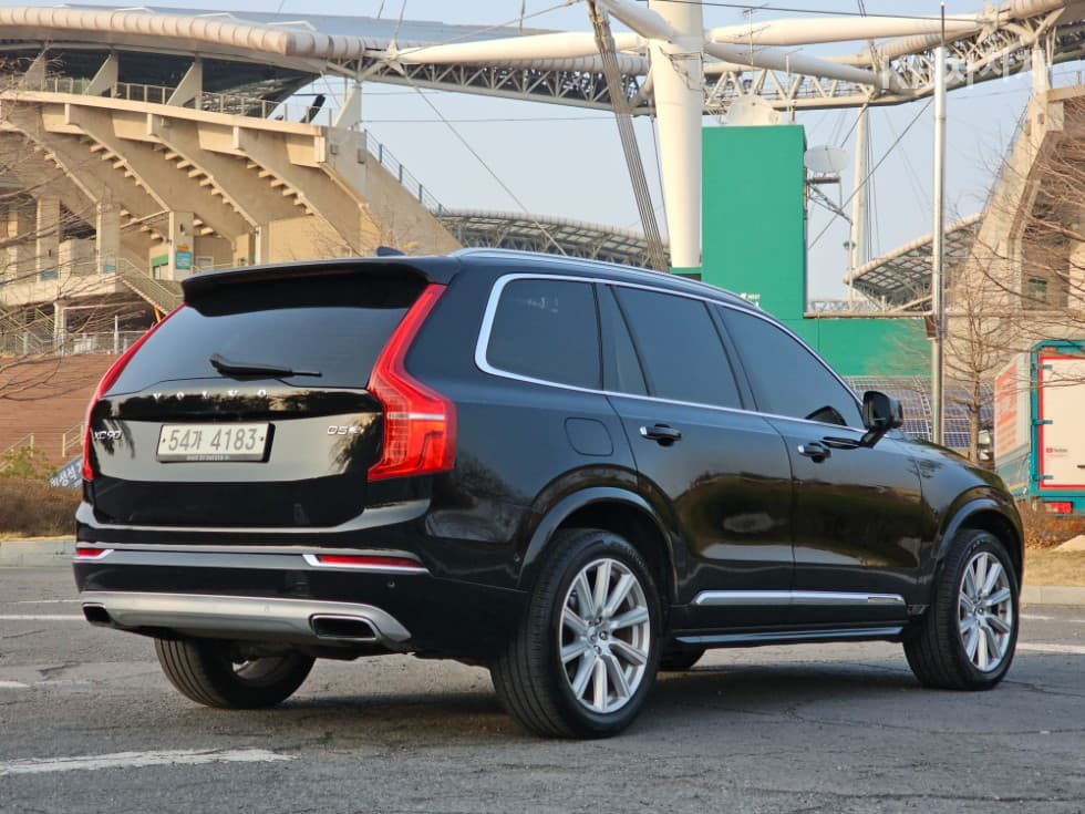 Volvo All New XC90D5 Inscription - 4