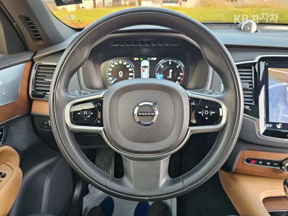 Volvo All New XC90D5 Inscription - 9