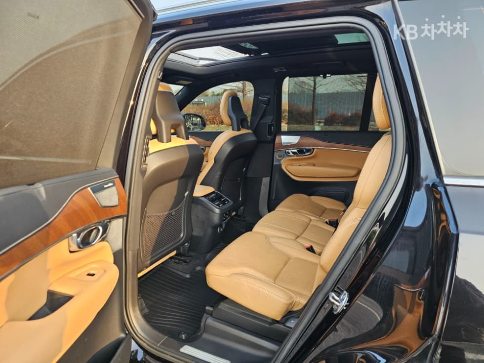 Volvo All New XC90D5 Inscription - 11