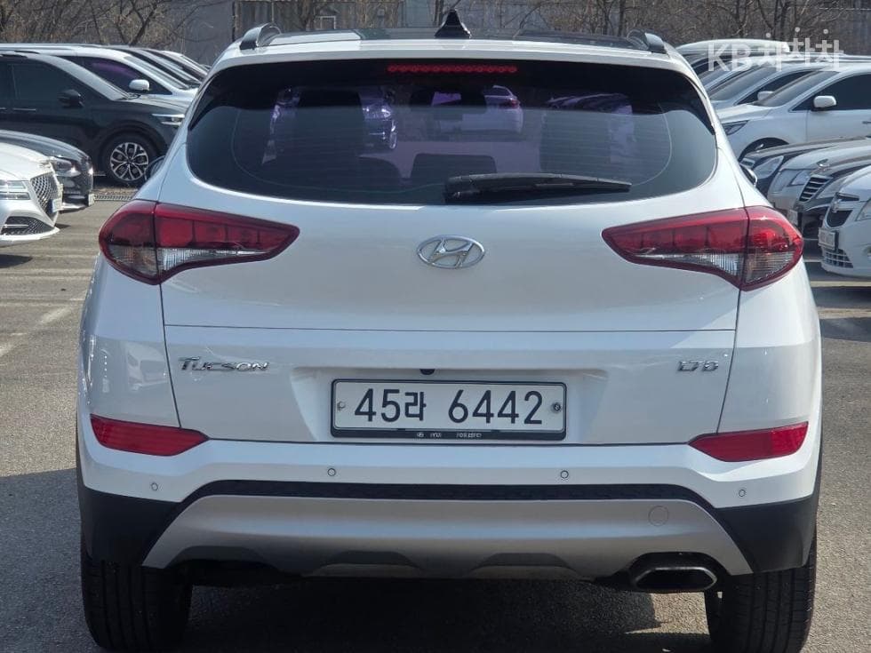 Hyundai All New TucsonDiesel(e-VGT UⅡ)1.7 2WD Modern - 3