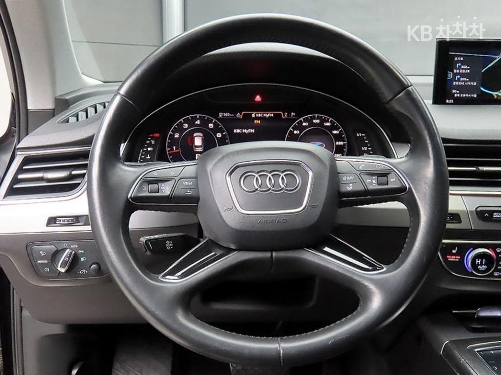 Ауди Нов Q72.0 45 TFSI Quattro - 9