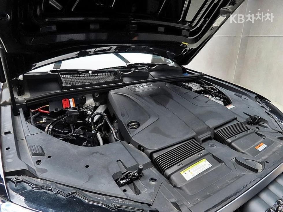 Ауди Нов Q72.0 45 TFSI Quattro - 19