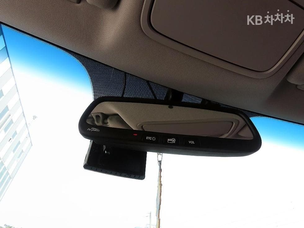 Kia All New K73.0 LPi Luxury - 18