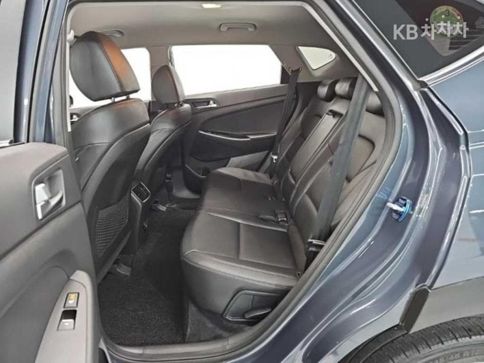 Хюндай All New ТуксонДизел(e-VGT R)2.0 4x4 Premium - 17