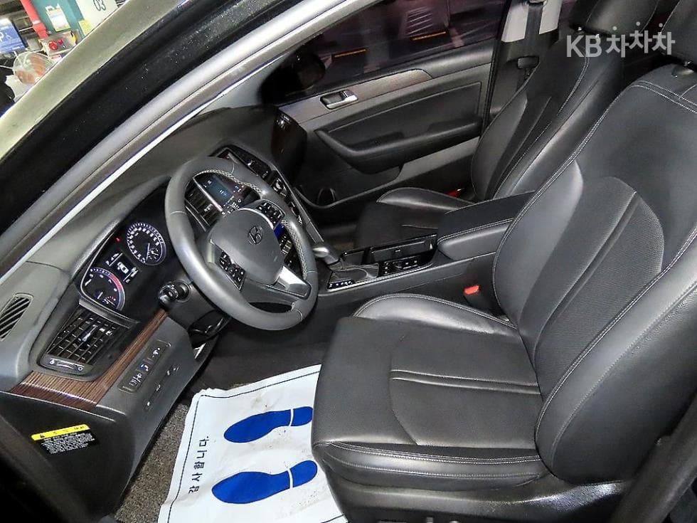 Hyundai Sonata New Rise2.0 Modern - 6