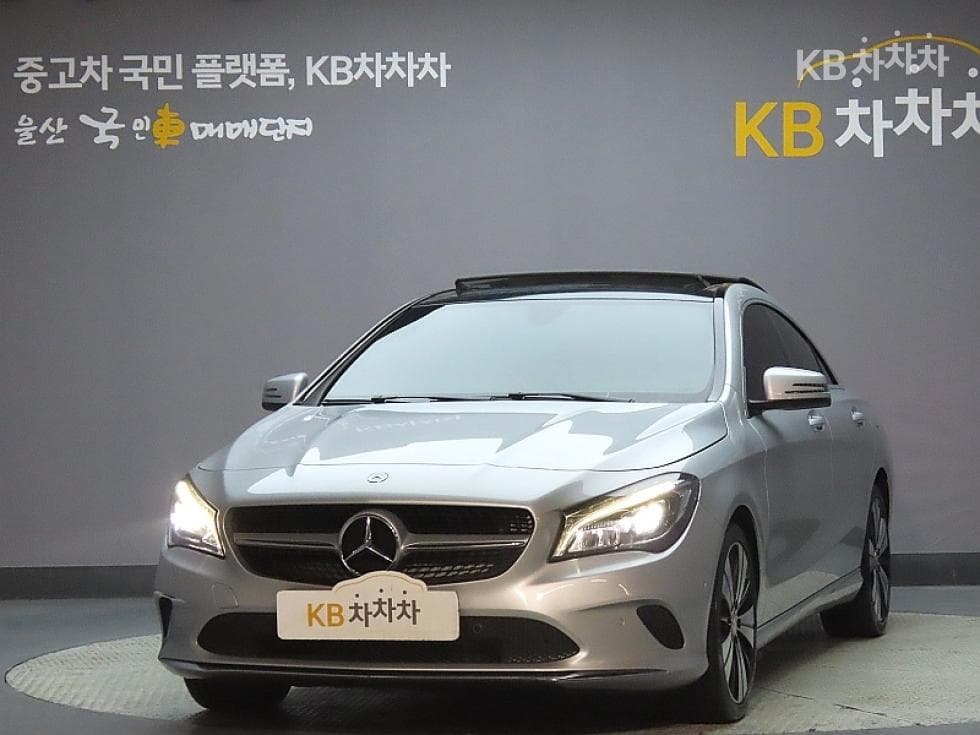 Mercedes-Benz CLA클래스 CLA250 4Matic C117(14~) - Image 1
