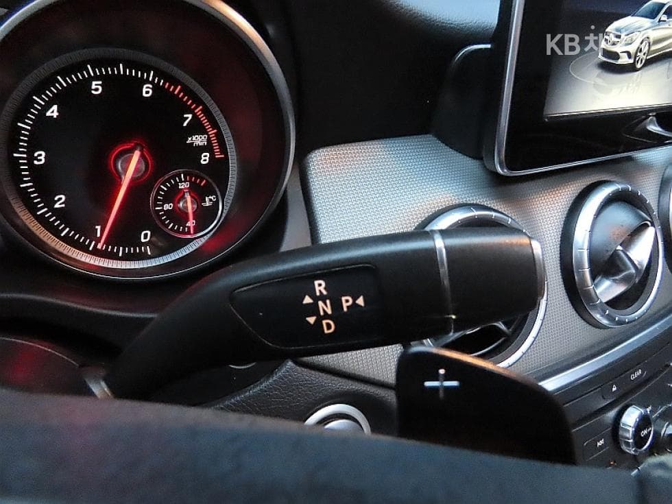 Mercedes-Benz CLA클래스CLA250 4Matic C117 - 9