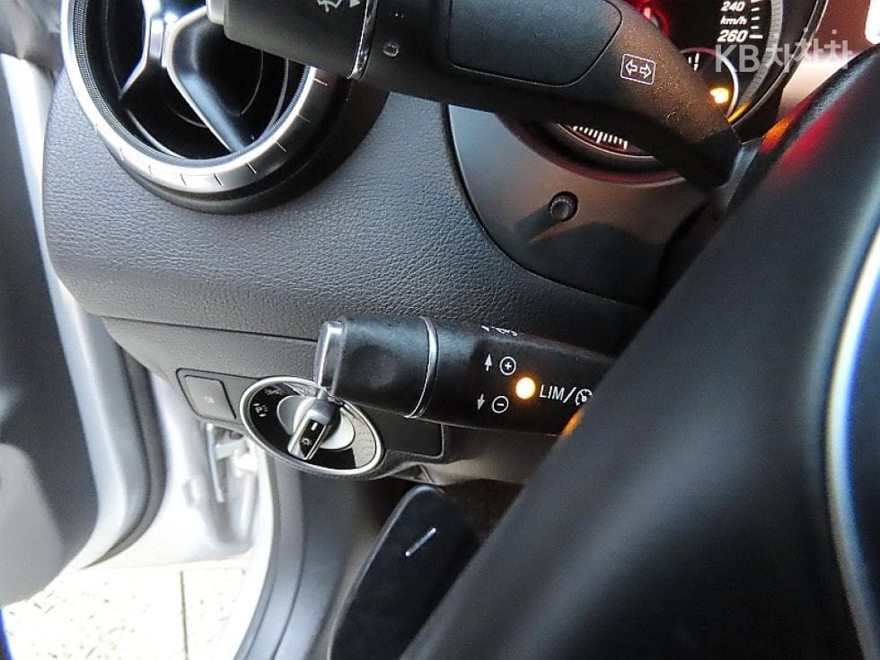 Mercedes-Benz CLA클래스CLA250 4Matic C117 - 14
