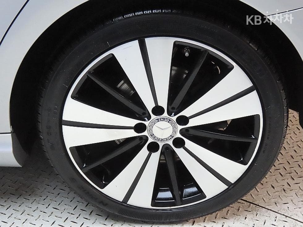 Mercedes-Benz CLA클래스CLA250 4Matic C117 - 20