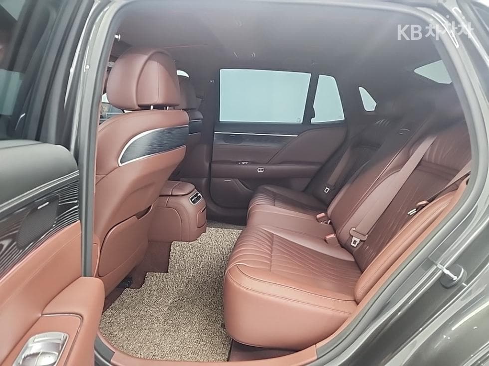 Genesis G90(RS4)3.5T AWD Standard - 12