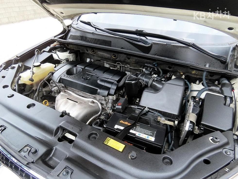 Toyota RAV42.5 4WD - 19