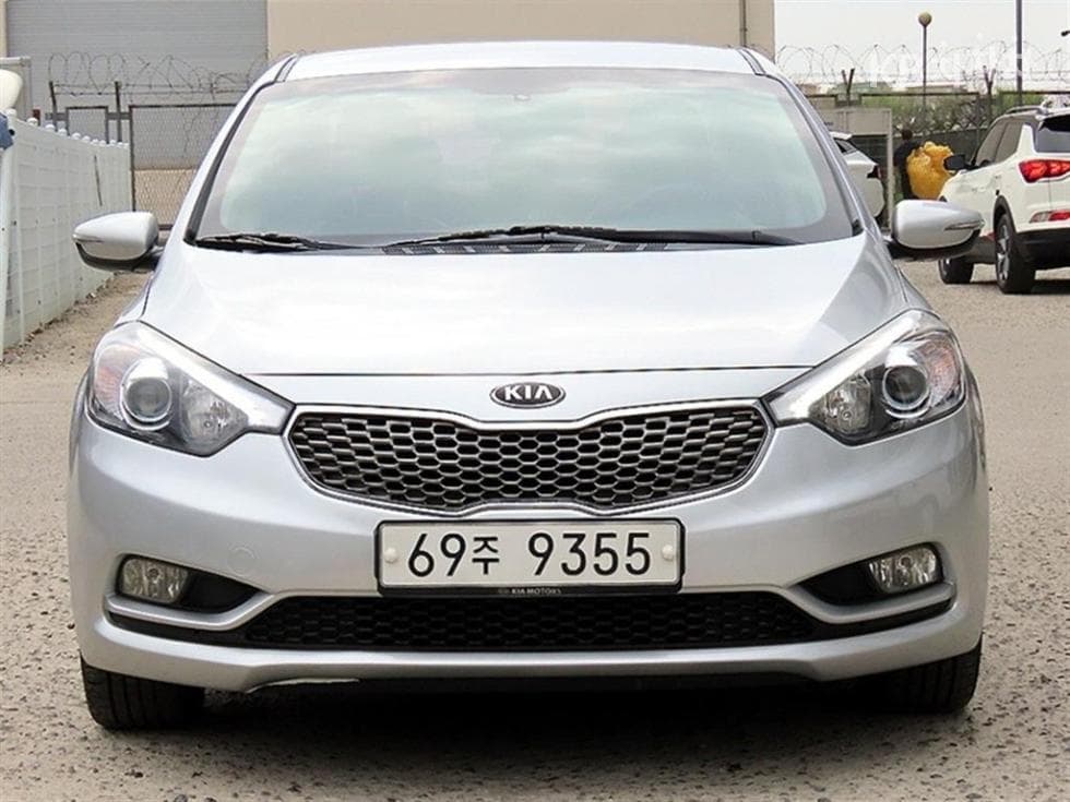 Kia K3 Trendy - Image 1