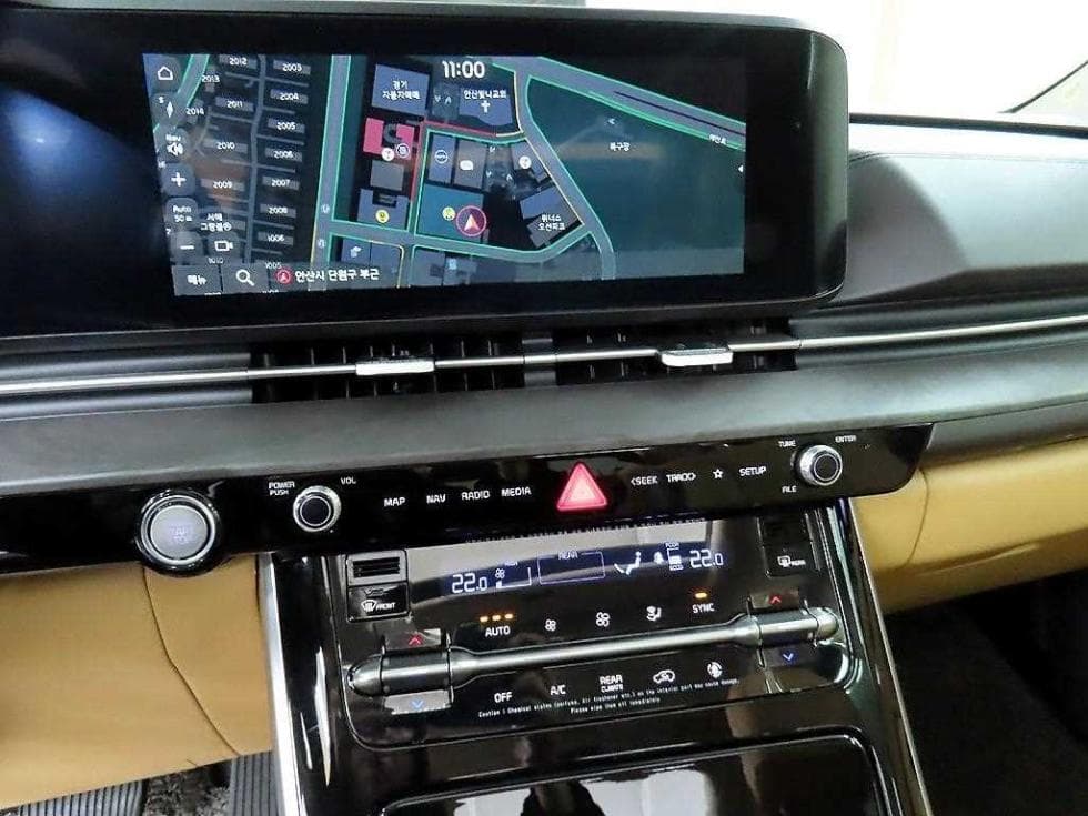 Kia Carnival 4th generationD2.2 9-seater Signature - 13