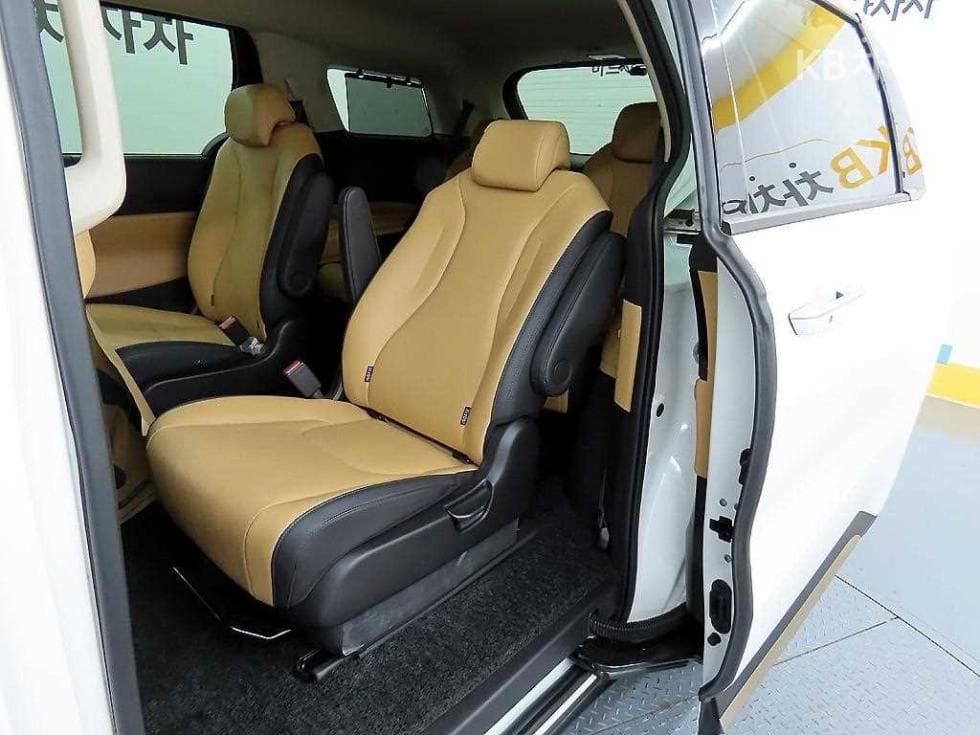 Kia Carnival 4th generationD2.2 7-seater (Limousine) 아웃도어 - 6