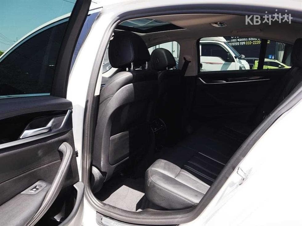 BMW 올New5 Series (G30)520i Luxury - 7
