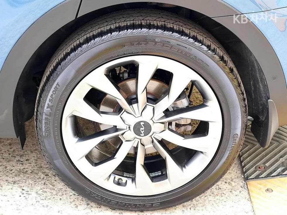 Киа Sorento 4-то поколение2.5 T-GDI 2WD Signature - 17