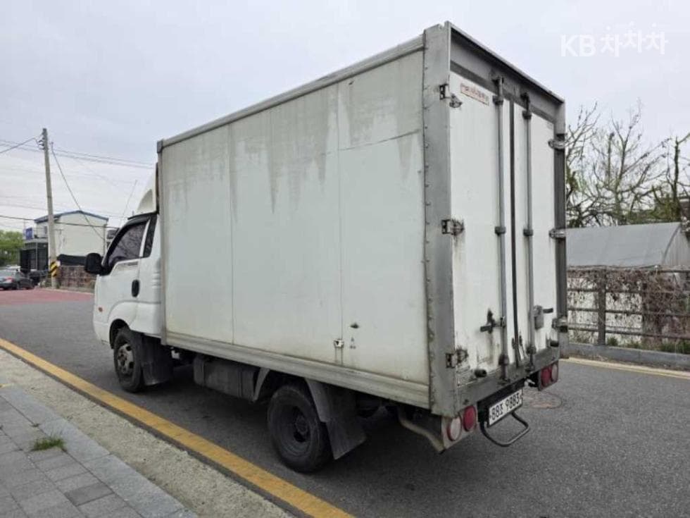 Kia Bongo 3 (light truck)1.2Ton Extra Long King Cab CRDi GLX - 5