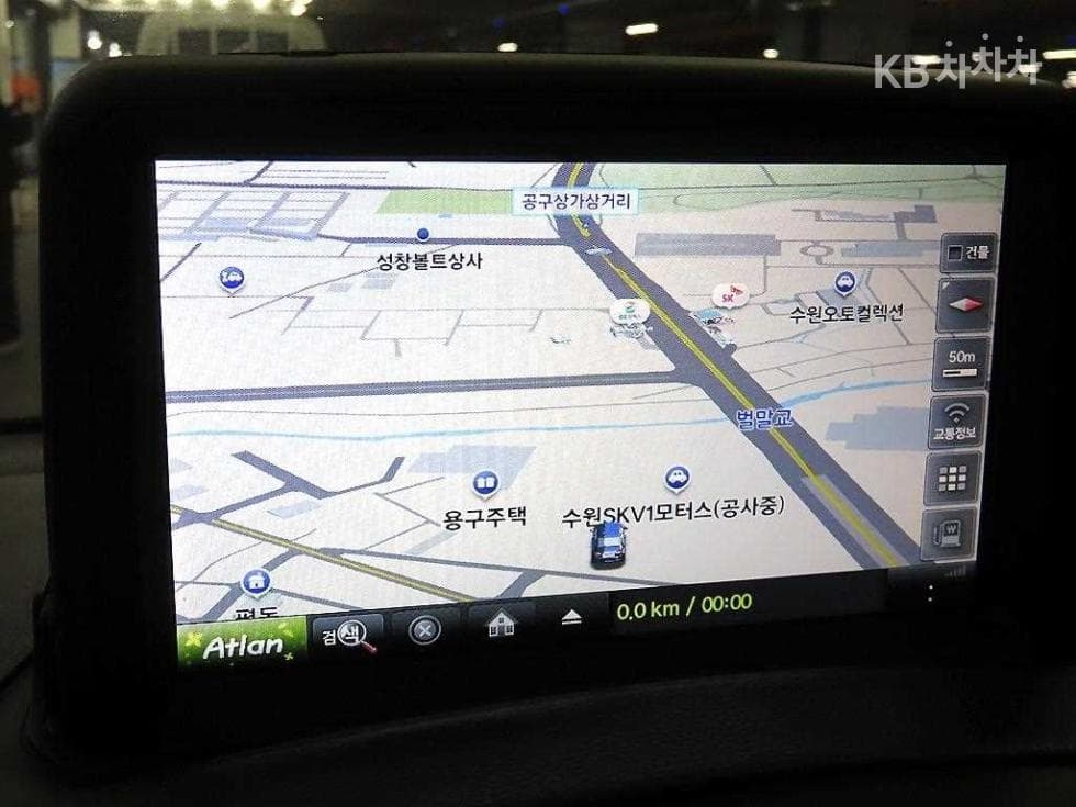 Hyundai The New (facelift) 그랜드 Star렉스Van 5-seater Smart - 15