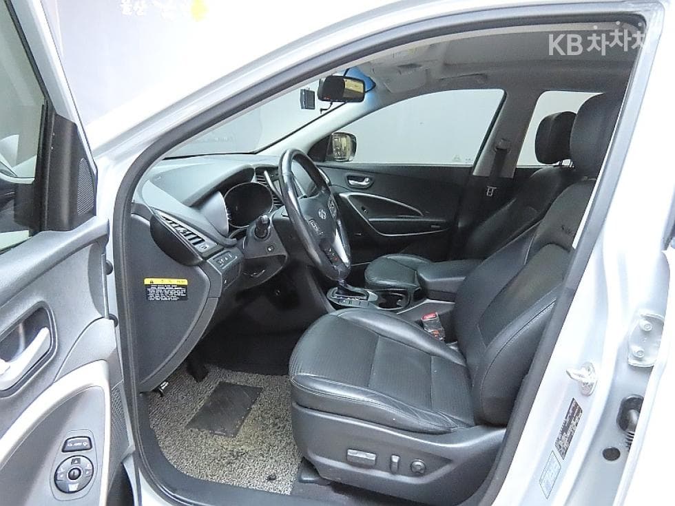 Hyundai Santa Fe DMHyundai R-engine 2.0 diesel 2WD PREMIUM Standard - 10